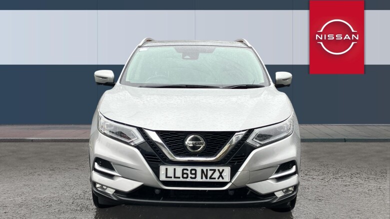 Nissan Qashqai 1.3 DiG-T Tekna 5dr Petrol Hatchback